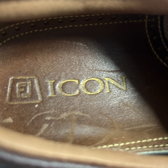 FootJoy ICON Brown & Tan Leather Oxford Style Spike Golf Shoe - Picture 9 of 10